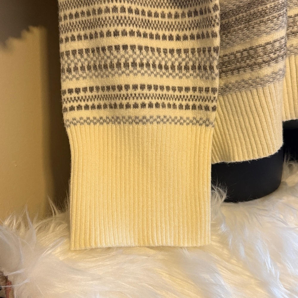NWT Cyrus striped Mock Neck Sweater - Picture 4 of 5